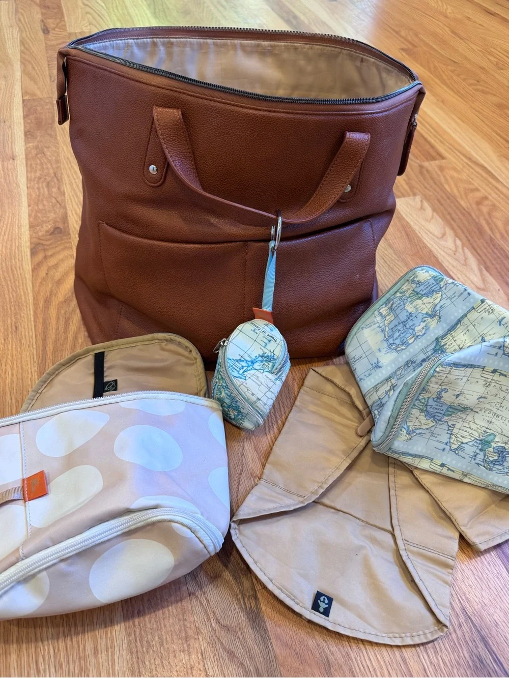 PacaPod Saunton Diaper Bag - Faux Leather, Crossbody & Backpack (+ 3 pods & mat)